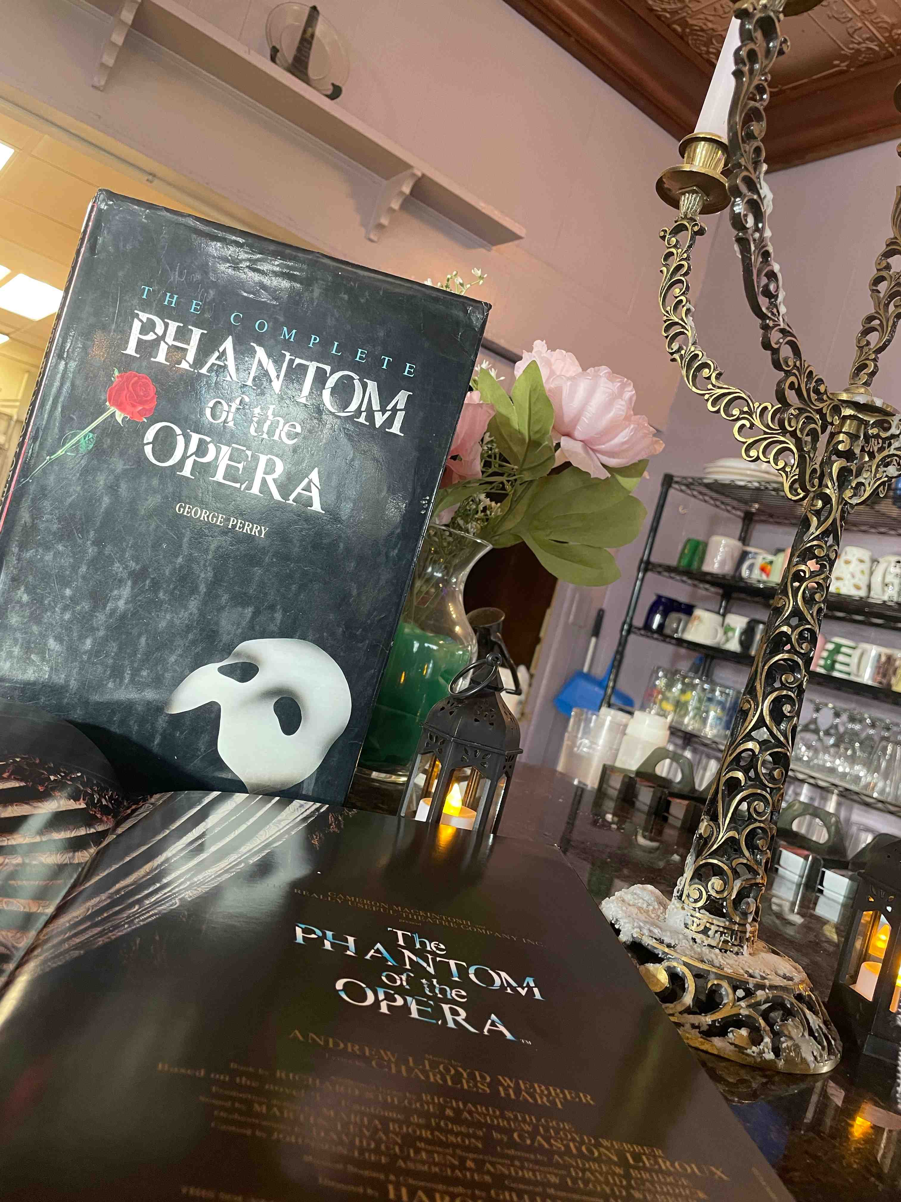 Phantom Dinner Photo